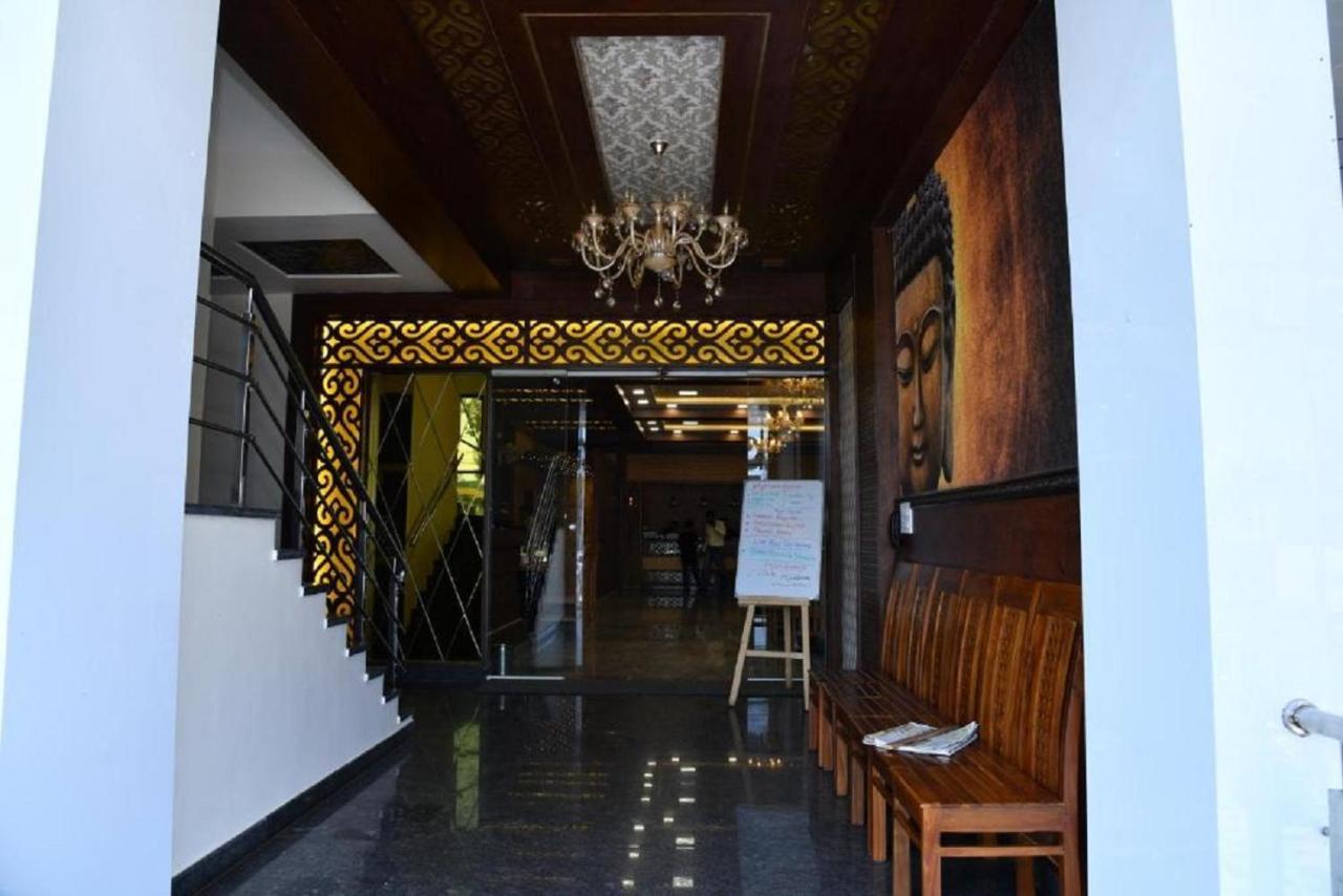 Ssr Residency Ξενοδοχείο Mandya Εξωτερικό φωτογραφία