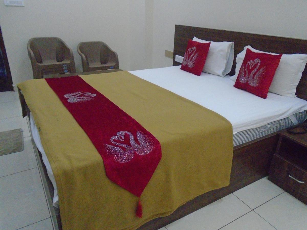 Ssr Residency Ξενοδοχείο Mandya Εξωτερικό φωτογραφία