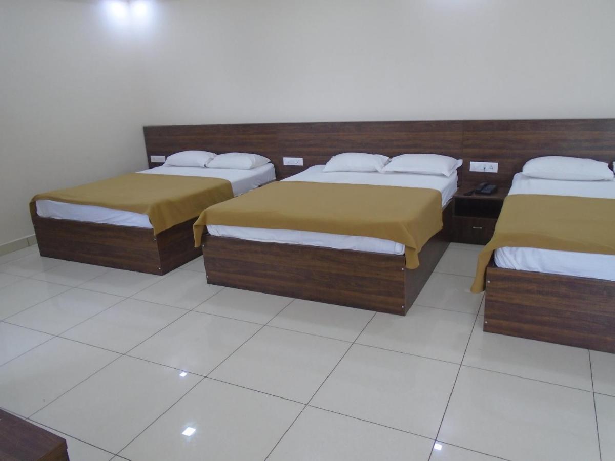 Ssr Residency Ξενοδοχείο Mandya Εξωτερικό φωτογραφία
